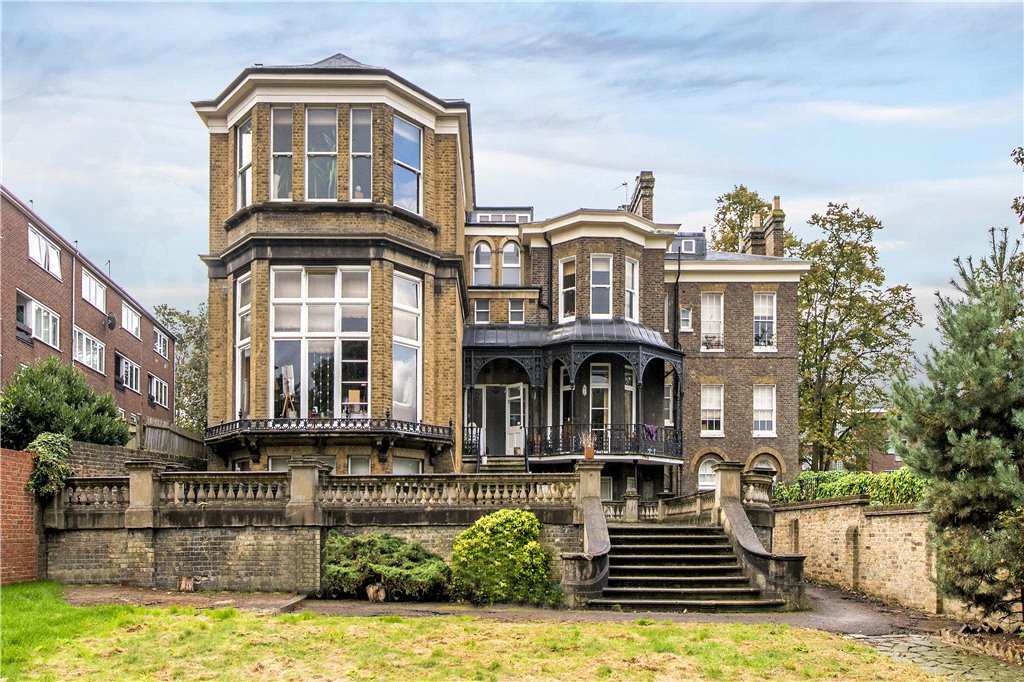 Exterior Rear